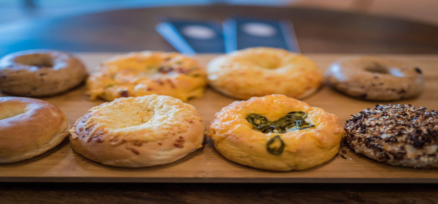 EXPLORE THE IMAGES OF BAGELS BY THE SEA